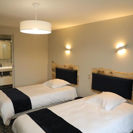 Le Relais De L'Aubrac Hotel นาสบินาล์ส ภายนอก รูปภาพ