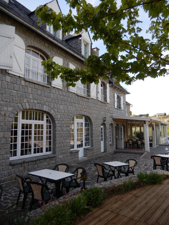 Le Relais De L'Aubrac Hotel นาสบินาล์ส ภายนอก รูปภาพ