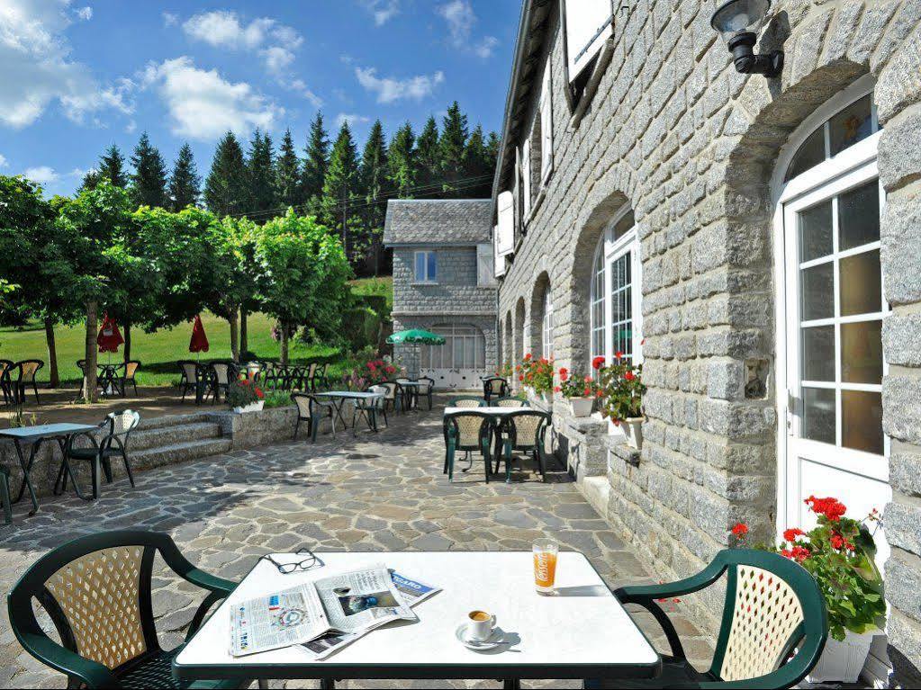 Le Relais De L'Aubrac Hotel นาสบินาล์ส ภายนอก รูปภาพ